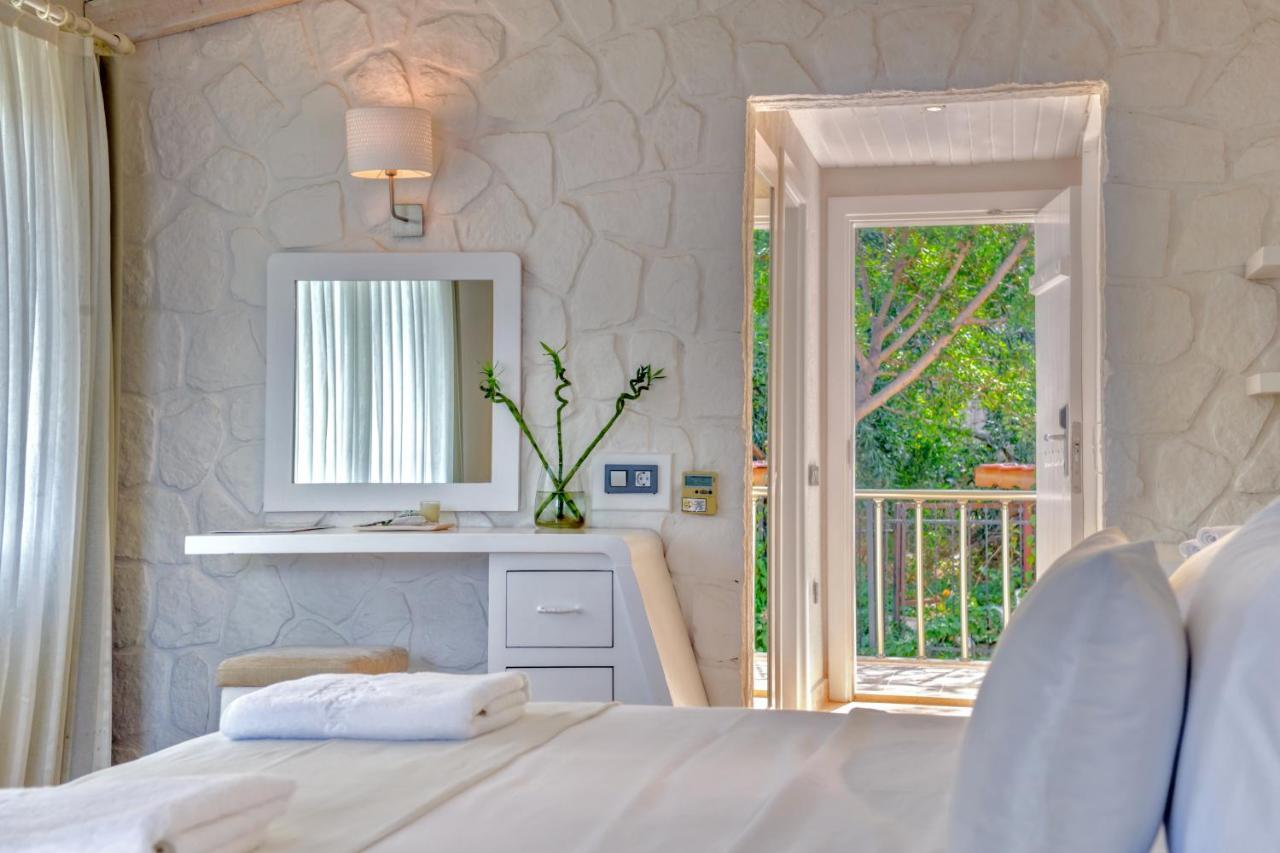 Отель Peninsula Gardens (adults Only) *